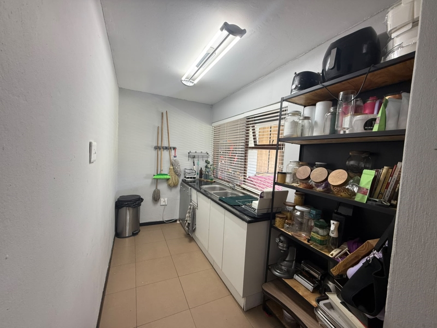 4 Bedroom Property for Sale in Roodewal Free State